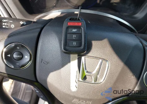 2021 Honda Hr-V Awd Lx from USA, damaged, VIN 3CZRU6H37MM743426